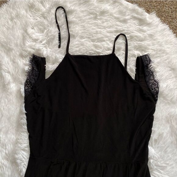 Prettylittlething Maxi Dress Black High Slit Thin Lightweight Sexy FLAWED New - Picture 12 of 14